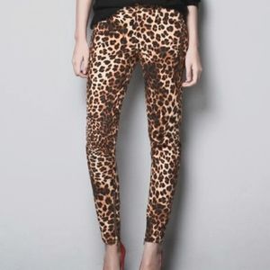 Zara Woman Leopard Print Leggings